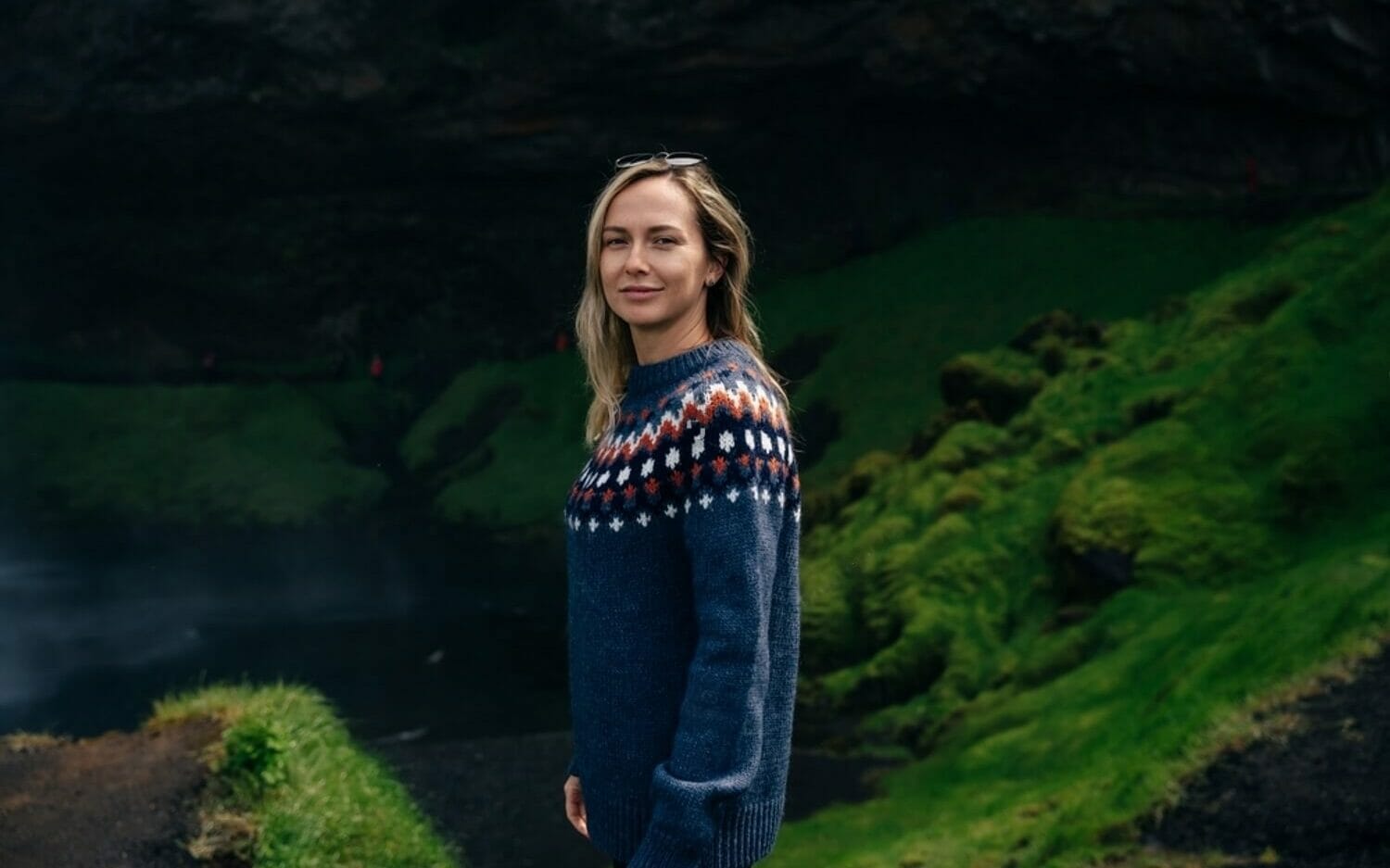 What are typical Icelandic Women's facial features?