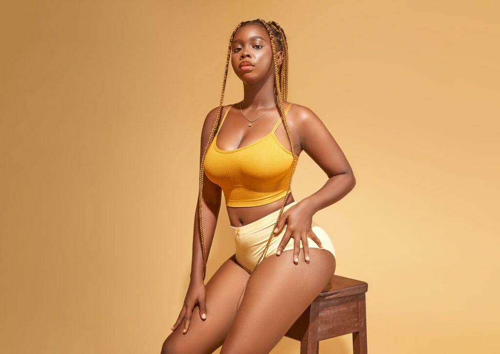 Cameroonian Women features