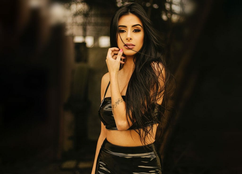 meet costa rican women